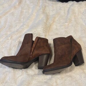 Rampage Brown Ankle Booties